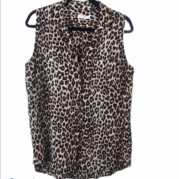 Equipment Tops - Equipment animal print blouse top size M